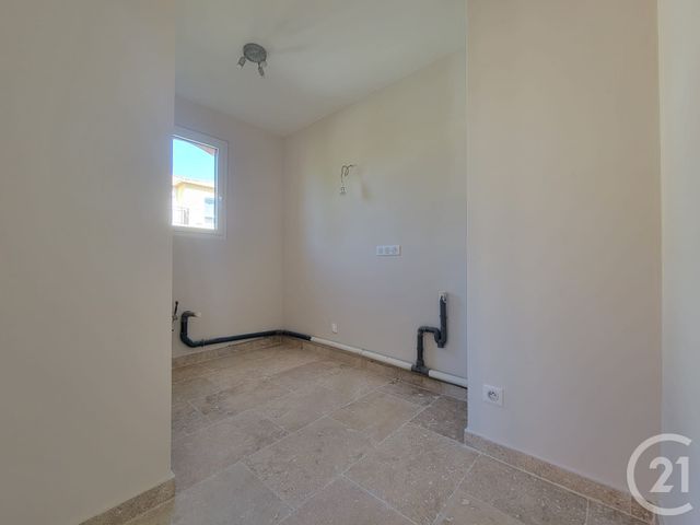 Appartement Studio à vendre - 1 pièce - 30.0 m2 - COGOLIN - 83 - PROVENCE-ALPES-COTE-D-AZUR - Century 21 Thomas Thum Immobilier