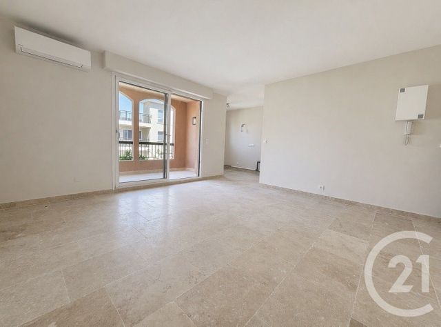 Appartement Studio à vendre - 1 pièce - 30.0 m2 - COGOLIN - 83 - PROVENCE-ALPES-COTE-D-AZUR - Century 21 Thomas Thum Immobilier
