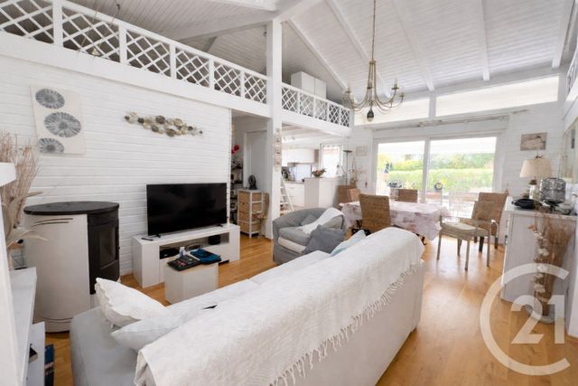 maison à vendre - 4 pièces - 64.84 m2 - GASSIN - 83 - PROVENCE-ALPES-COTE-D-AZUR - Century 21 Thomas Thum Immobilier