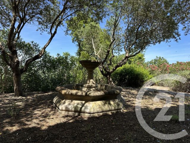 maison à vendre - 8 pièces - 275.0 m2 - COGOLIN - 83 - PROVENCE-ALPES-COTE-D-AZUR - Century 21 Thomas Thum Immobilier