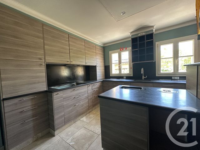 maison à vendre - 8 pièces - 275.0 m2 - COGOLIN - 83 - PROVENCE-ALPES-COTE-D-AZUR - Century 21 Thomas Thum Immobilier