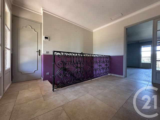 maison à vendre - 8 pièces - 275.0 m2 - COGOLIN - 83 - PROVENCE-ALPES-COTE-D-AZUR - Century 21 Thomas Thum Immobilier