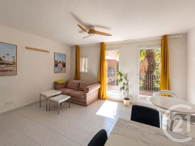 appartement - GRIMAUD - 83