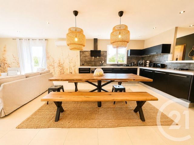 maison à vendre - 6 pièces - 180.0 m2 - COGOLIN - 83 - PROVENCE-ALPES-COTE-D-AZUR - Century 21 Thomas Thum Immobilier