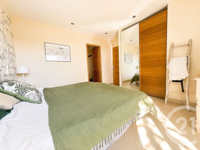 maison à vendre - 6 pièces - 180.0 m2 - COGOLIN - 83 - PROVENCE-ALPES-COTE-D-AZUR - Century 21 Thomas Thum Immobilier