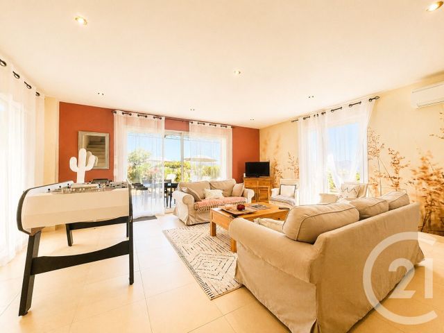 maison à vendre - 6 pièces - 180.0 m2 - COGOLIN - 83 - PROVENCE-ALPES-COTE-D-AZUR - Century 21 Thomas Thum Immobilier