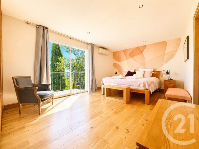 maison à vendre - 6 pièces - 180.0 m2 - COGOLIN - 83 - PROVENCE-ALPES-COTE-D-AZUR - Century 21 Thomas Thum Immobilier