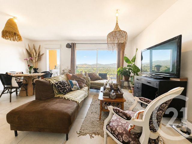 Appartement F3 à vendre - 3 pièces - 63.52 m2 - COGOLIN - 83 - PROVENCE-ALPES-COTE-D-AZUR - Century 21 Thomas Thum Immobilier