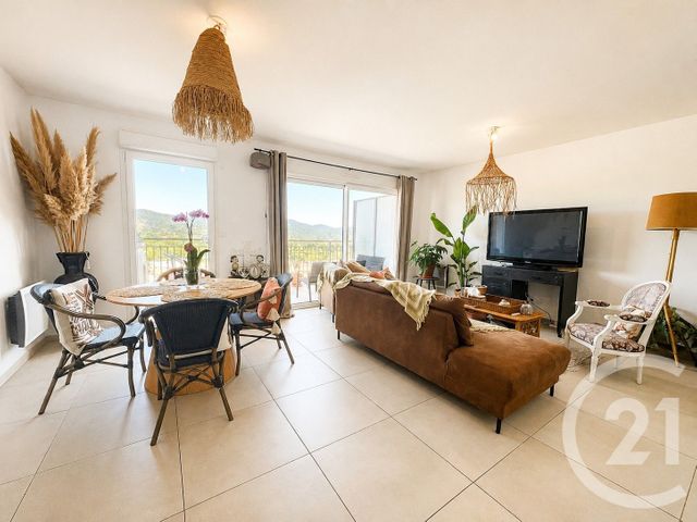 Appartement F3 à vendre - 3 pièces - 63.52 m2 - COGOLIN - 83 - PROVENCE-ALPES-COTE-D-AZUR - Century 21 Thomas Thum Immobilier