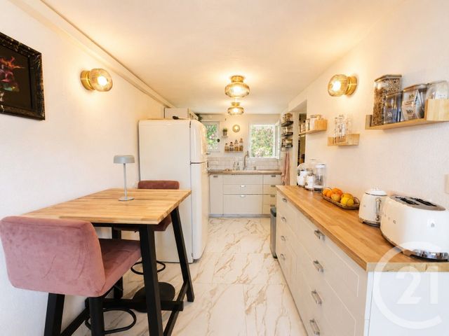 Appartement F2 à vendre - 2 pièces - 26.54 m2 - COGOLIN - 83 - PROVENCE-ALPES-COTE-D-AZUR - Century 21 Thomas Thum Immobilier