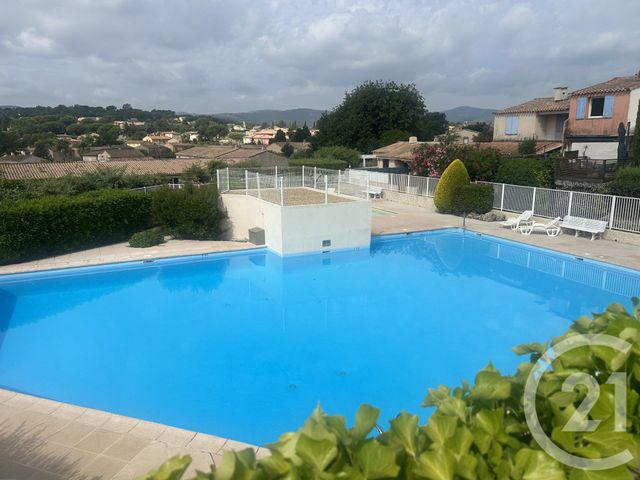 maison à vendre - 2 pièces - 32.0 m2 - COGOLIN - 83 - PROVENCE-ALPES-COTE-D-AZUR - Century 21 Thomas Thum Immobilier