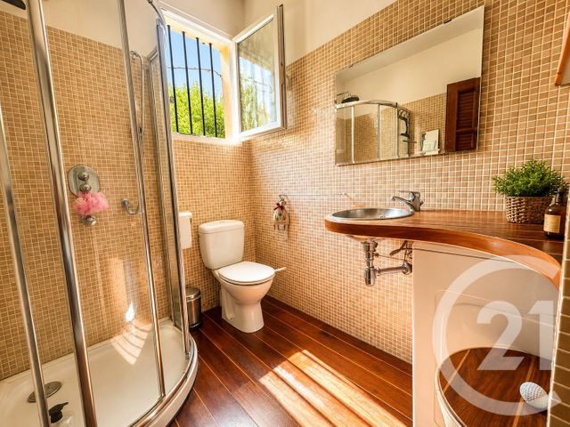 maison à vendre - 2 pièces - 32.0 m2 - COGOLIN - 83 - PROVENCE-ALPES-COTE-D-AZUR - Century 21 Thomas Thum Immobilier