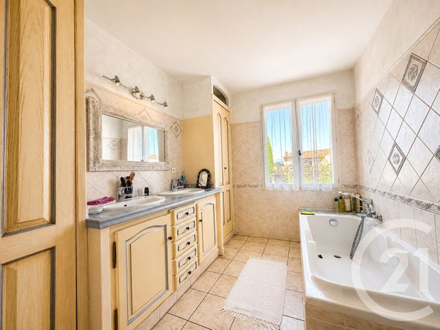 maison à vendre - 4 pièces - 108.0 m2 - COGOLIN - 83 - PROVENCE-ALPES-COTE-D-AZUR - Century 21 Thomas Thum Immobilier