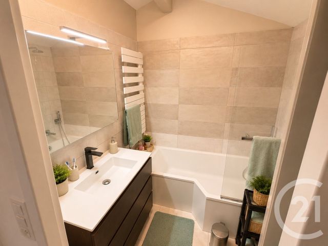 maison à vendre - 4 pièces - 41.0 m2 - COGOLIN - 83 - PROVENCE-ALPES-COTE-D-AZUR - Century 21 Thomas Thum Immobilier