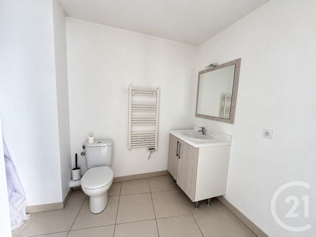 Appartement T1 à vendre - 1 pièce - 39.0 m2 - COGOLIN - 83 - PROVENCE-ALPES-COTE-D-AZUR - Century 21 Thomas Thum Immobilier