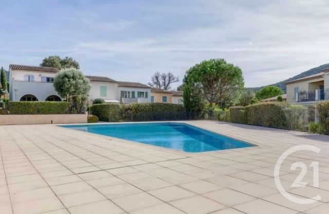 Appartement T3 à vendre - 3 pièces - 52.16 m2 - LA MOLE - 83 - PROVENCE-ALPES-COTE-D-AZUR - Century 21 Thomas Thum Immobilier
