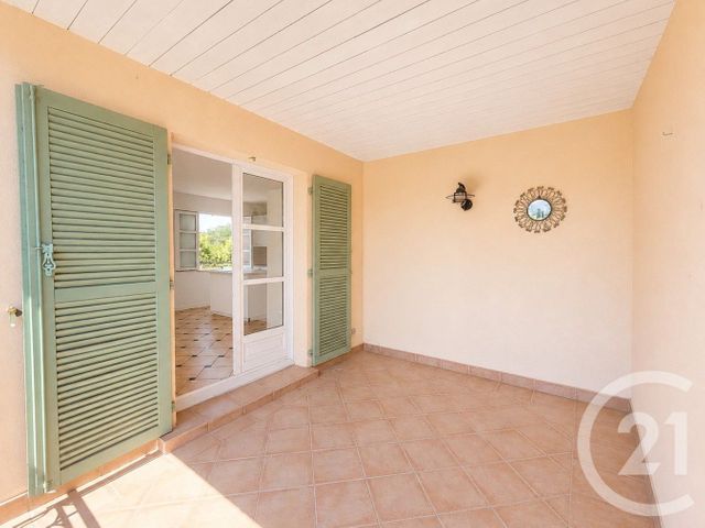 Appartement T3 à vendre - 3 pièces - 52.16 m2 - LA MOLE - 83 - PROVENCE-ALPES-COTE-D-AZUR - Century 21 Thomas Thum Immobilier