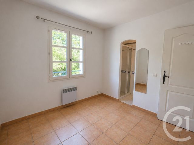Appartement T3 à vendre - 3 pièces - 52.16 m2 - LA MOLE - 83 - PROVENCE-ALPES-COTE-D-AZUR - Century 21 Thomas Thum Immobilier
