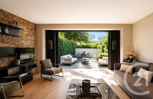 maison à vendre - 3 pièces - 85.32 m2 - ST TROPEZ - 83 - PROVENCE-ALPES-COTE-D-AZUR - Century 21 Thomas Thum Immobilier
