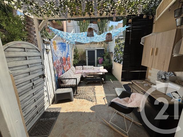 Appartement T2 à vendre - 3 pièces - 36.0 m2 - COGOLIN - 83 - PROVENCE-ALPES-COTE-D-AZUR - Century 21 Thomas Thum Immobilier