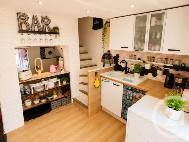 maison à vendre - 3 pièces - 36.0 m2 - COGOLIN - 83 - PROVENCE-ALPES-COTE-D-AZUR - Century 21 Thomas Thum Immobilier