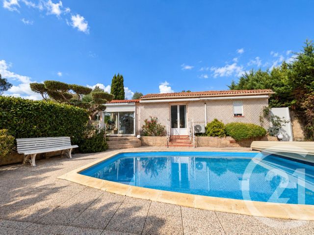 maison à vendre - 10 pièces - 245.0 m2 - COGOLIN - 83 - PROVENCE-ALPES-COTE-D-AZUR - Century 21 Thomas Thum Immobilier