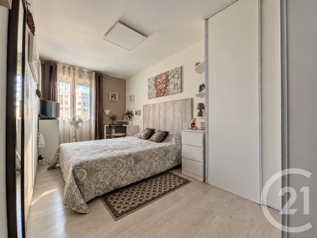 maison à vendre - 10 pièces - 245.0 m2 - COGOLIN - 83 - PROVENCE-ALPES-COTE-D-AZUR - Century 21 Thomas Thum Immobilier