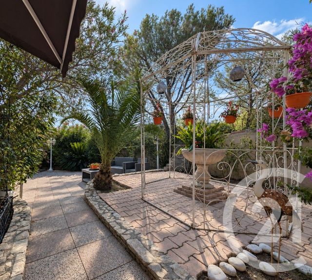 maison à vendre - 10 pièces - 245.0 m2 - COGOLIN - 83 - PROVENCE-ALPES-COTE-D-AZUR - Century 21 Thomas Thum Immobilier