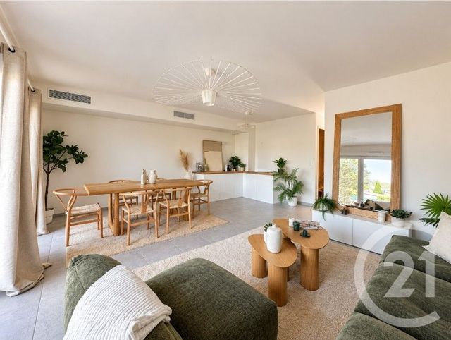 maison à vendre - 4 pièces - 89.02 m2 - COGOLIN - 83 - PROVENCE-ALPES-COTE-D-AZUR - Century 21 Thomas Thum Immobilier
