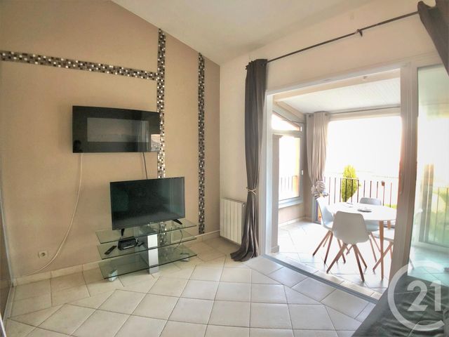 Appartement F2 à vendre - 2 pièces - 35.0 m2 - GASSIN - 83 - PROVENCE-ALPES-COTE-D-AZUR - Century 21 Thomas Thum Immobilier Appartement F2 à vendre - 2 pièces - 35.0 m2 - GASSIN - 83 - PROVENCE-ALPES-COTE-D-AZUR - Century 21 Thomas Thum Immobilier
