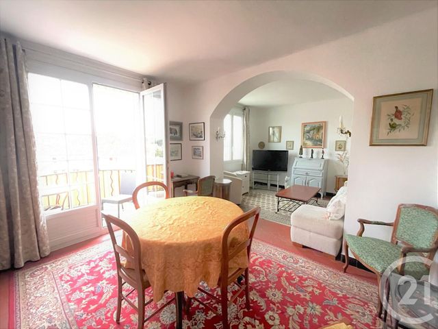 Appartement F3 à vendre - 3 pièces - 63.26 m2 - COGOLIN - 83 - PROVENCE-ALPES-COTE-D-AZUR - Century 21 Thomas Thum Immobilier Appartement F3 à vendre - 3 pièces - 63.26 m2 - COGOLIN - 83 - PROVENCE-ALPES-COTE-D-AZUR - Century 21 Thomas Thum Immobilier