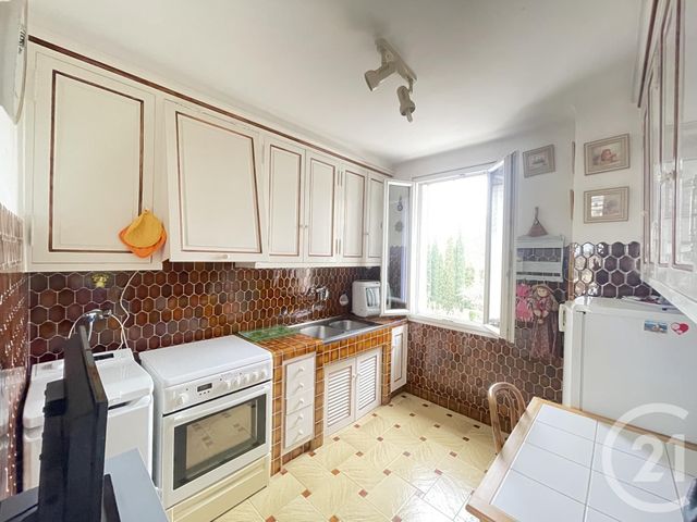 Appartement F3 à vendre - 3 pièces - 63.26 m2 - COGOLIN - 83 - PROVENCE-ALPES-COTE-D-AZUR - Century 21 Thomas Thum Immobilier Appartement F3 à vendre - 3 pièces - 63.26 m2 - COGOLIN - 83 - PROVENCE-ALPES-COTE-D-AZUR - Century 21 Thomas Thum Immobilier