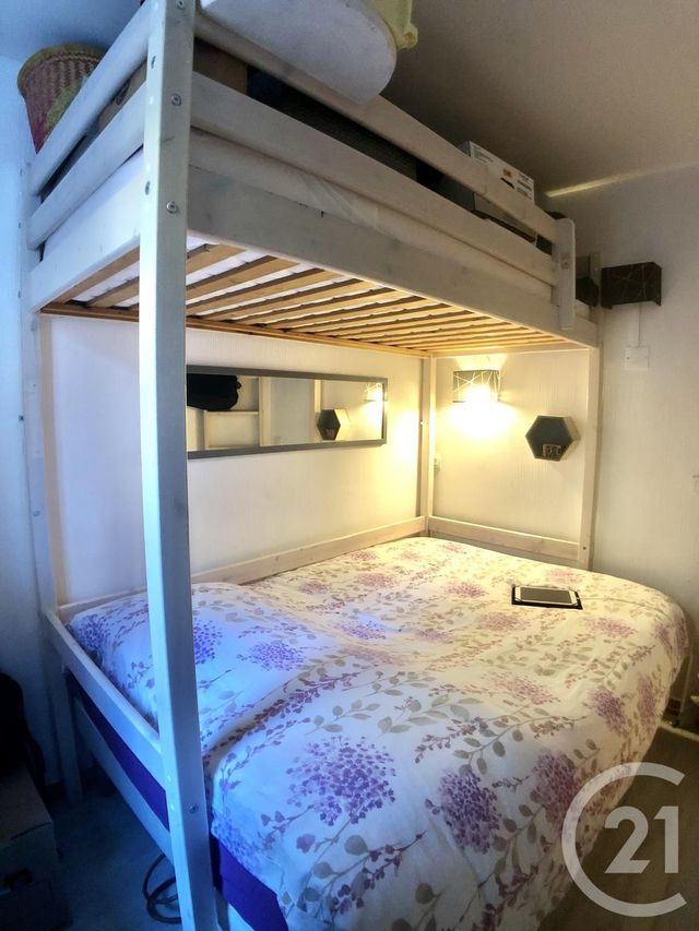 Appartement F2 à vendre - 2 pièces - 28.0 m2 - GRIMAUD - 83 - PROVENCE-ALPES-COTE-D-AZUR - Century 21 Thomas Thum Immobilier Appartement F2 à vendre - 2 pièces - 28.0 m2 - GRIMAUD - 83 - PROVENCE-ALPES-COTE-D-AZUR - Century 21 Thomas Thum Immobilier