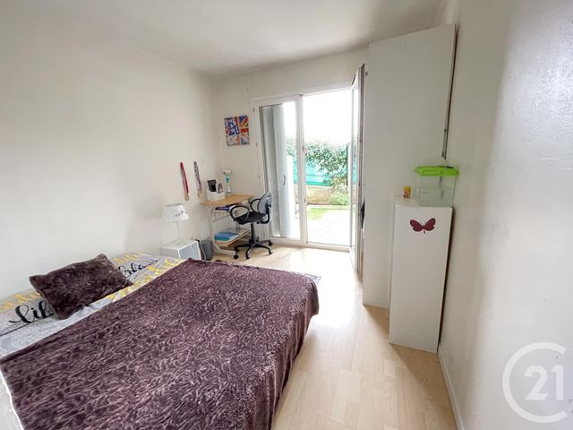Appartement à vendre - 4 pièces - 82.58 m2 - COGOLIN - 83 - PROVENCE-ALPES-COTE-D-AZUR - Century 21 Thomas Thum Immobilier Appartement à vendre - 4 pièces - 82.58 m2 - COGOLIN - 83 - PROVENCE-ALPES-COTE-D-AZUR - Century 21 Thomas Thum Immobilier