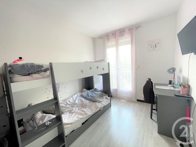 Appartement F3 à vendre - 4 pièces - 72.42 m2 - COGOLIN - 83 - PROVENCE-ALPES-COTE-D-AZUR - Century 21 Thomas Thum Immobilier Appartement F3 à vendre - 4 pièces - 72.42 m2 - COGOLIN - 83 - PROVENCE-ALPES-COTE-D-AZUR - Century 21 Thomas Thum Immobilier