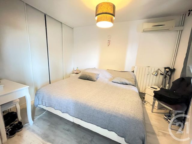 Appartement F3 à vendre - 4 pièces - 72.42 m2 - COGOLIN - 83 - PROVENCE-ALPES-COTE-D-AZUR - Century 21 Thomas Thum Immobilier Appartement F3 à vendre - 4 pièces - 72.42 m2 - COGOLIN - 83 - PROVENCE-ALPES-COTE-D-AZUR - Century 21 Thomas Thum Immobilier