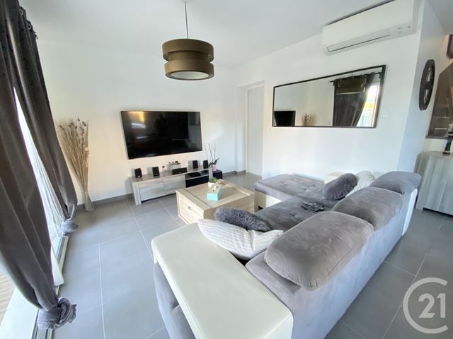 maison à vendre - 4 pièces - 83.0 m2 - COGOLIN - 83 - PROVENCE-ALPES-COTE-D-AZUR - Century 21 Thomas Thum Immobilier maison à vendre - 4 pièces - 83.0 m2 - COGOLIN - 83 - PROVENCE-ALPES-COTE-D-AZUR - Century 21 Thomas Thum Immobilier