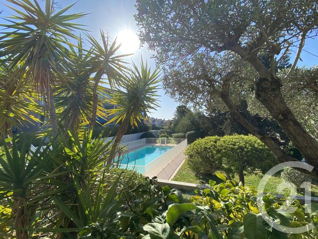 Appartement F3 à vendre - 3 pièces - 76.38 m2 - COGOLIN - 83 - PROVENCE-ALPES-COTE-D-AZUR - Century 21 Thomas Thum Immobilier Appartement F3 à vendre - 3 pièces - 76.38 m2 - COGOLIN - 83 - PROVENCE-ALPES-COTE-D-AZUR - Century 21 Thomas Thum Immobilier