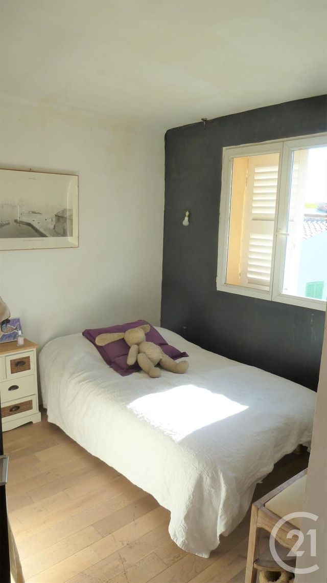 Afficher la photo en grand Appartement F3 à vendre - 3 pièces - 47.67 m2 - COGOLIN - 83 - PROVENCE-ALPES-COTE-D-AZUR - Century 21 Thomas Thum Immobilier
