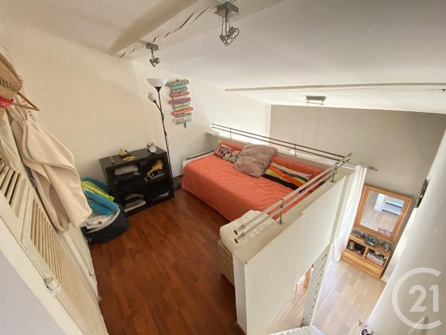 Afficher la photo en grand Appartement F3 à vendre - 3 pièces - 47.67 m2 - COGOLIN - 83 - PROVENCE-ALPES-COTE-D-AZUR - Century 21 Thomas Thum Immobilier