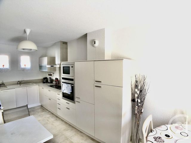 maison à vendre - 4 pièces - 83.39 m2 - LA MOLE - 83 - PROVENCE-ALPES-COTE-D-AZUR - Century 21 Thomas Thum Immobilier maison à vendre - 4 pièces - 83.39 m2 - LA MOLE - 83 - PROVENCE-ALPES-COTE-D-AZUR - Century 21 Thomas Thum Immobilier