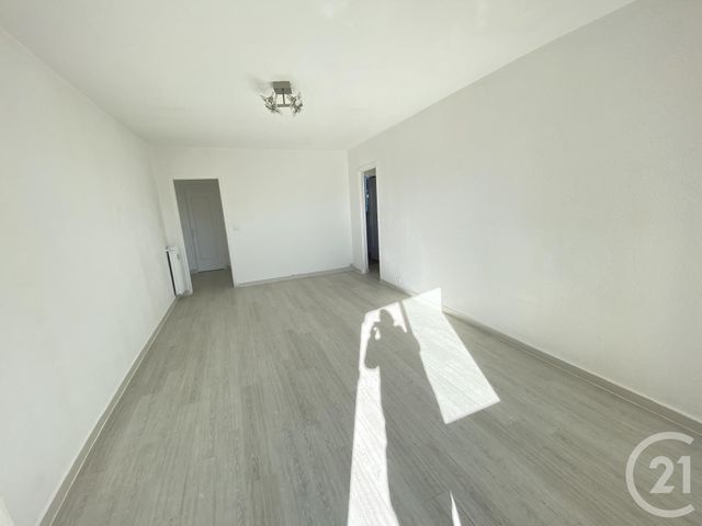Appartement F3 à vendre - 3 pièces - 58.78 m2 - COGOLIN - 83 - PROVENCE-ALPES-COTE-D-AZUR - Century 21 Thomas Thum Immobilier Appartement F3 à vendre - 3 pièces - 58.78 m2 - COGOLIN - 83 - PROVENCE-ALPES-COTE-D-AZUR - Century 21 Thomas Thum Immobilier