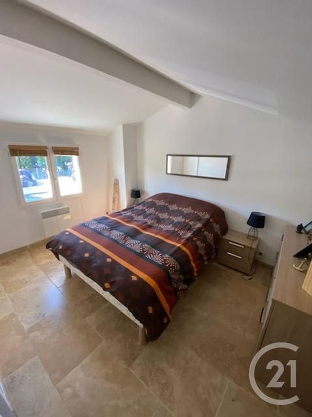 maison à vendre - 2 pièces - 30.13 m2 - COGOLIN - 83 - PROVENCE-ALPES-COTE-D-AZUR - Century 21 Thomas Thum Immobilier maison à vendre - 2 pièces - 30.13 m2 - COGOLIN - 83 - PROVENCE-ALPES-COTE-D-AZUR - Century 21 Thomas Thum Immobilier