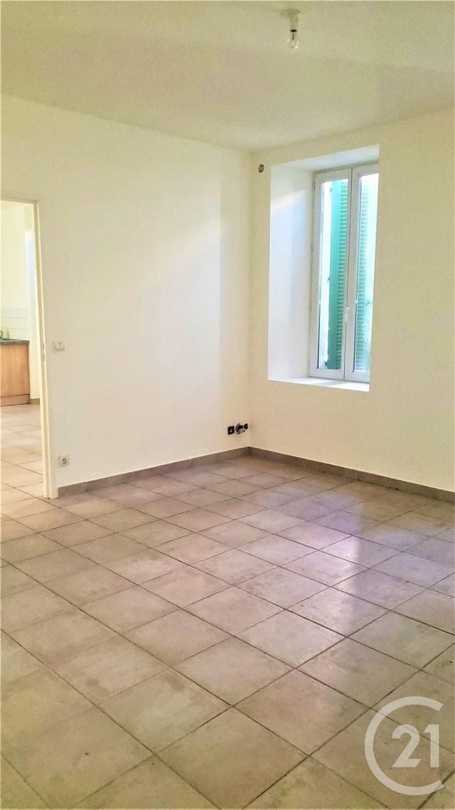 Appartement F2 à vendre - 2 pièces - 58.0 m2 - COGOLIN - 83 - PROVENCE-ALPES-COTE-D-AZUR - Century 21 Thomas Thum Immobilier Appartement F2 à vendre - 2 pièces - 58.0 m2 - COGOLIN - 83 - PROVENCE-ALPES-COTE-D-AZUR - Century 21 Thomas Thum Immobilier