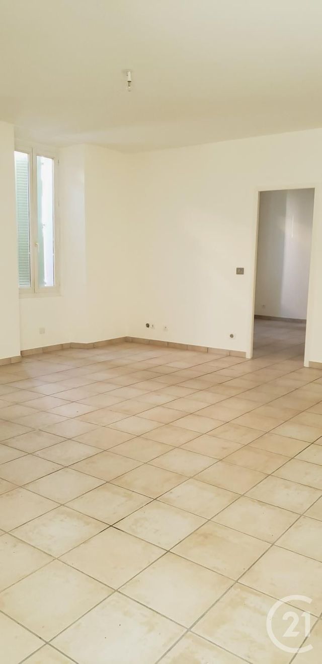 Appartement F2 à vendre - 2 pièces - 58.0 m2 - COGOLIN - 83 - PROVENCE-ALPES-COTE-D-AZUR - Century 21 Thomas Thum Immobilier Appartement F2 à vendre - 2 pièces - 58.0 m2 - COGOLIN - 83 - PROVENCE-ALPES-COTE-D-AZUR - Century 21 Thomas Thum Immobilier