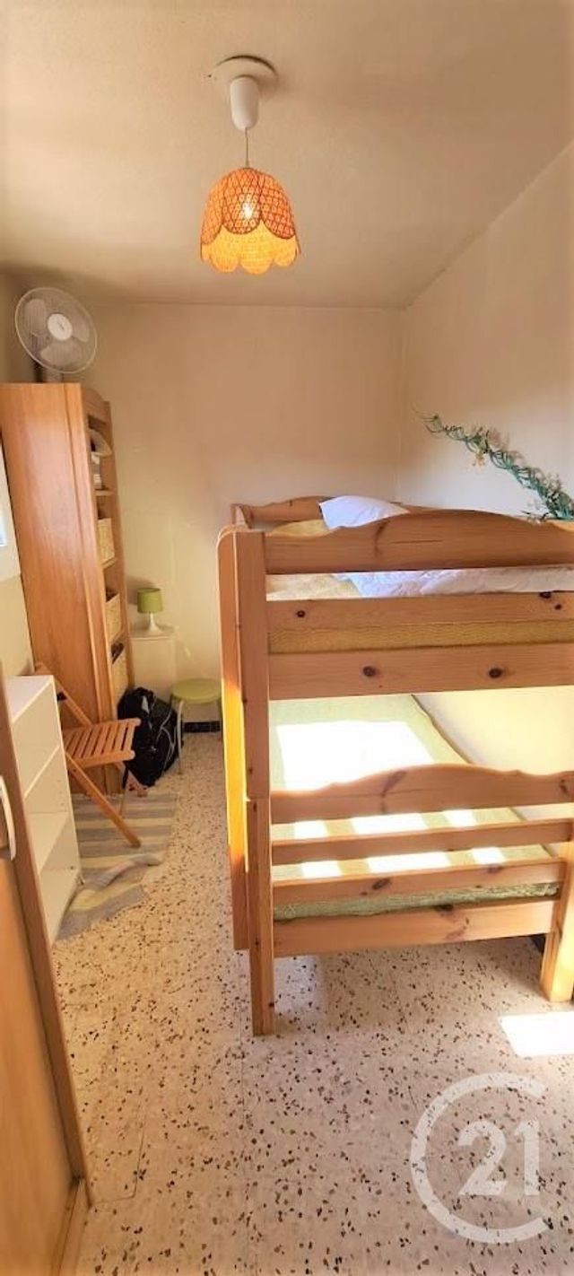 Afficher la photo en grand Appartement T2 à vendre - 2 pièces - 35.34 m2 - COGOLIN - 83 - PROVENCE-ALPES-COTE-D-AZUR - Century 21 Thomas Thum Immobilier