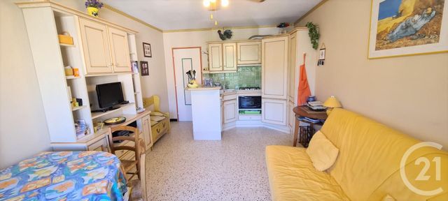 Afficher la photo en grand Appartement T2 à vendre - 2 pièces - 35.34 m2 - COGOLIN - 83 - PROVENCE-ALPES-COTE-D-AZUR - Century 21 Thomas Thum Immobilier