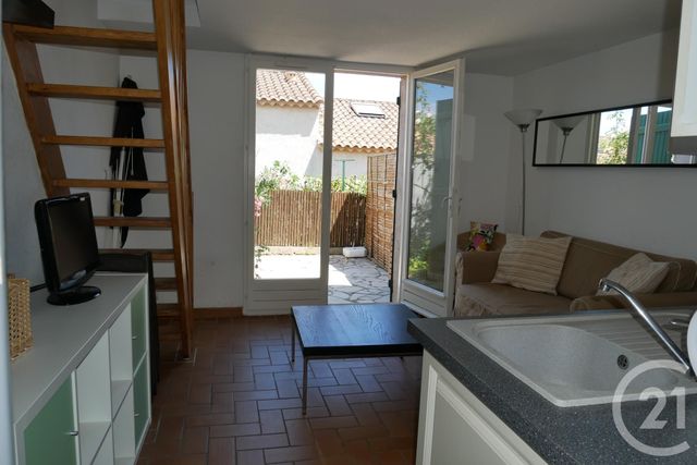 Afficher la photo en grand maison à vendre - 2 pièces - 37.0 m2 - COGOLIN - 83 - PROVENCE-ALPES-COTE-D-AZUR - Century 21 Thomas Thum Immobilier
