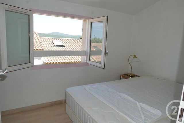 Afficher la photo en grand maison à vendre - 2 pièces - 37.0 m2 - COGOLIN - 83 - PROVENCE-ALPES-COTE-D-AZUR - Century 21 Thomas Thum Immobilier
