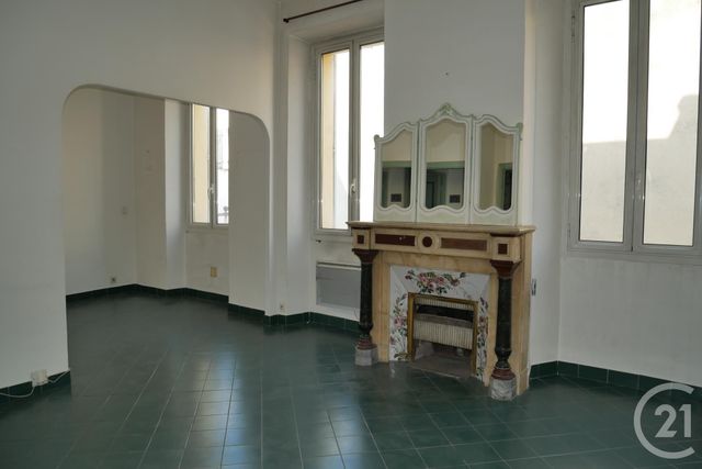 Afficher la photo en grand Appartement F5 à vendre - 5 pièces - 155.22 m2 - COGOLIN - 83 - PROVENCE-ALPES-COTE-D-AZUR - Century 21 Thomas Thum Immobilier